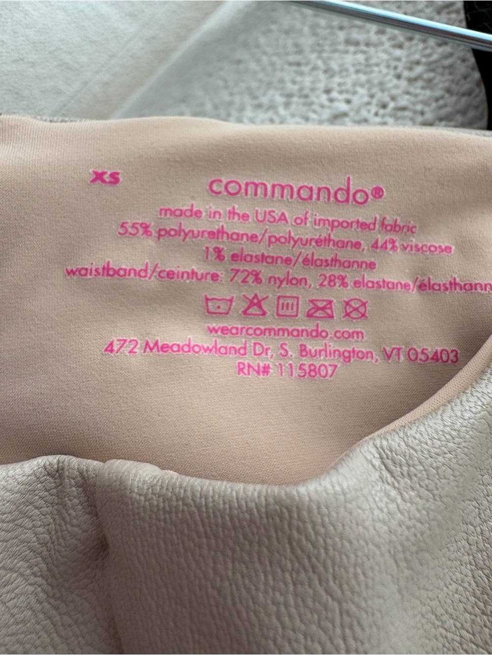 Commando Faux Leather Legging in LIMITED SAND SZ XS GREAT CONDITION - Picture 7 of 7